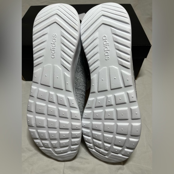 NWT Adidas Cloudfoam, Pure 2.0 Grey Running Shoes Women’s Size 9 - Picture 5 of 5